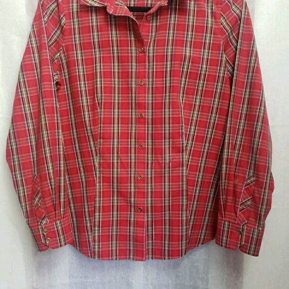 Talbots Non Iron Shirt Top Tartan Red Plaid Gold Button Holiday Womens Size 6p - Picture 7 of 10